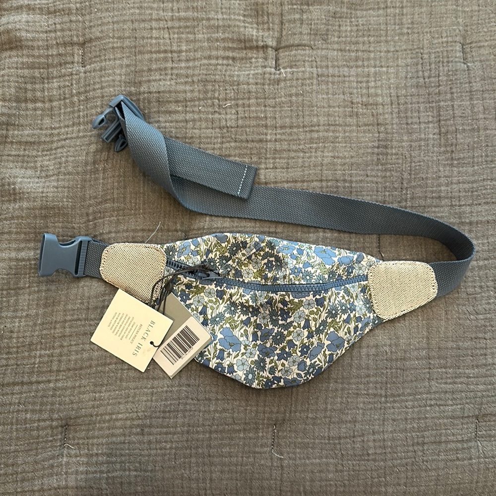 Black Iris Belt Bag NWT